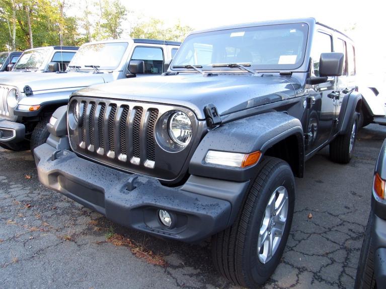 Used 2019 Jeep Wrangler Unlimited Sport S for sale Sold at Victory Lotus in New Brunswick, NJ 08901 3