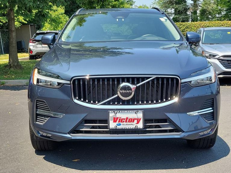 Used 2022 Volvo XC60 B5 Momentum for sale Sold at Victory Lotus in New Brunswick, NJ 08901 2