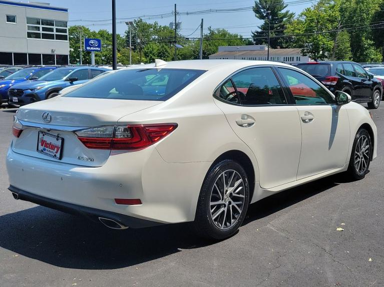 Used 2016 Lexus ES 350 for sale Sold at Victory Lotus in New Brunswick, NJ 08901 6