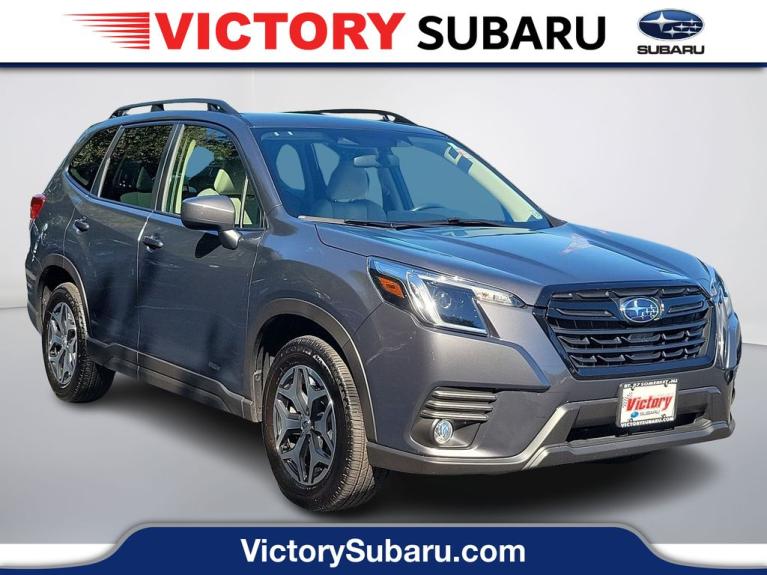 Used 2023 Subaru Forester Premium for sale Sold at Victory Lotus in New Brunswick, NJ 08901 1