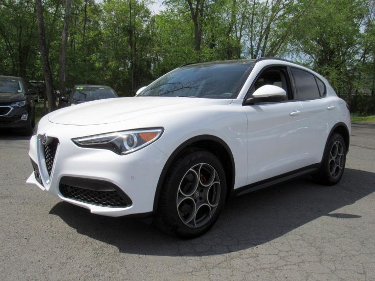 Used 2019 Alfa Romeo Stelvio Sport for sale Sold at Victory Lotus in New Brunswick, NJ 08901 4