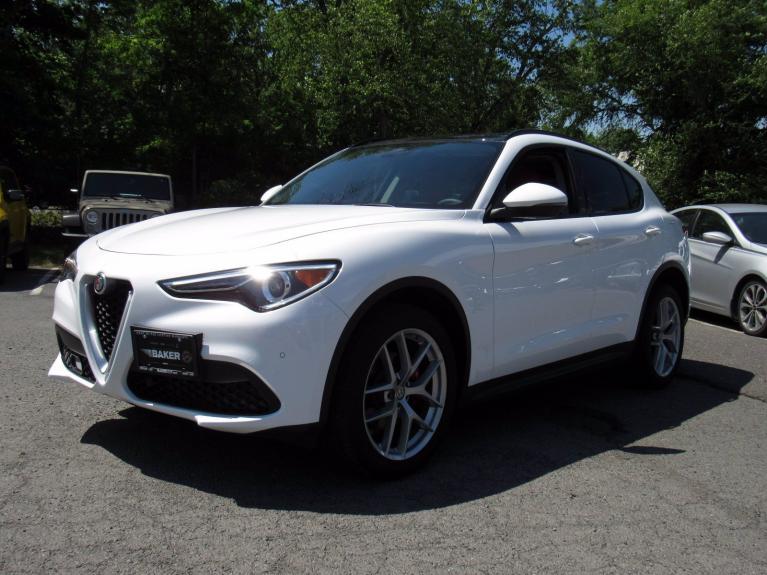 Used 2018 Alfa Romeo Stelvio Sport for sale Sold at Victory Lotus in New Brunswick, NJ 08901 4