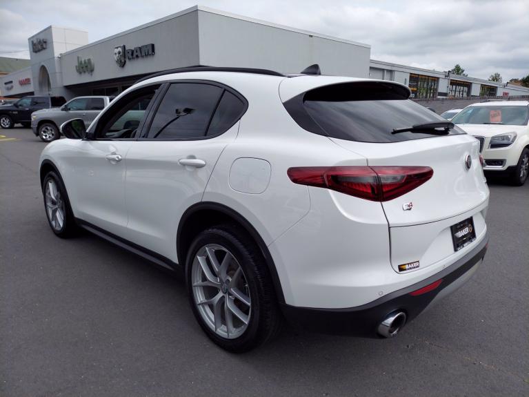 Used 2018 Alfa Romeo Stelvio Sport for sale Sold at Victory Lotus in New Brunswick, NJ 08901 4