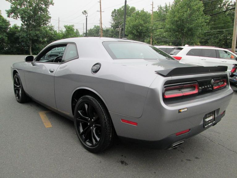 Used 2016 Dodge Challenger SXT for sale Sold at Victory Lotus in New Brunswick, NJ 08901 5