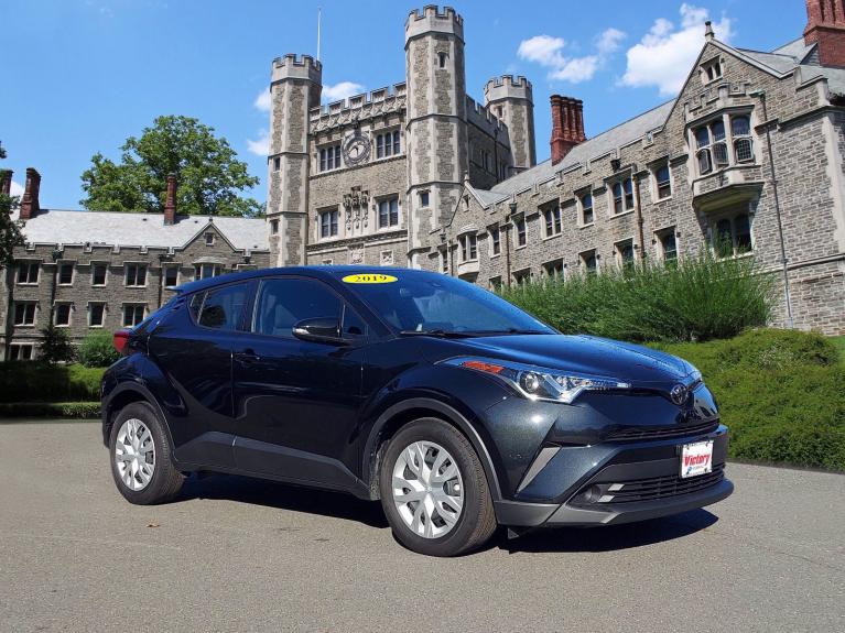 Used 2019 Toyota C-HR LE for sale Sold at Victory Lotus in New Brunswick, NJ 08901 5