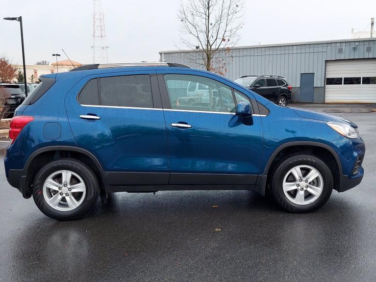 Used 2020 Chevrolet Trax LT for sale Sold at Victory Lotus in New Brunswick, NJ 08901 7