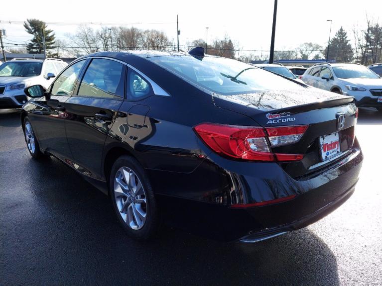 Used 2019 Honda Accord Sedan LX 1.5T for sale Sold at Victory Lotus in New Brunswick, NJ 08901 4