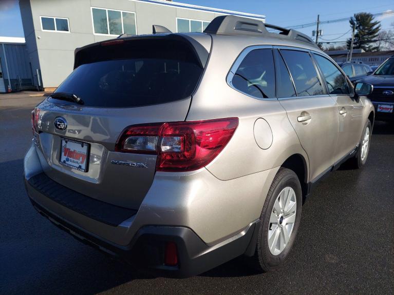 Used 2019 Subaru Outback Premium for sale Sold at Victory Lotus in New Brunswick, NJ 08901 6