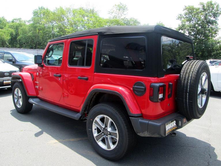 Used 2018 Jeep Wrangler Unlimited Sahara for sale Sold at Victory Lotus in New Brunswick, NJ 08901 5