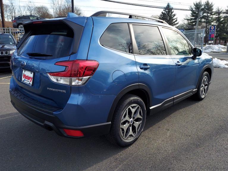 Used 2019 Subaru Forester Premium for sale Sold at Victory Lotus in New Brunswick, NJ 08901 6