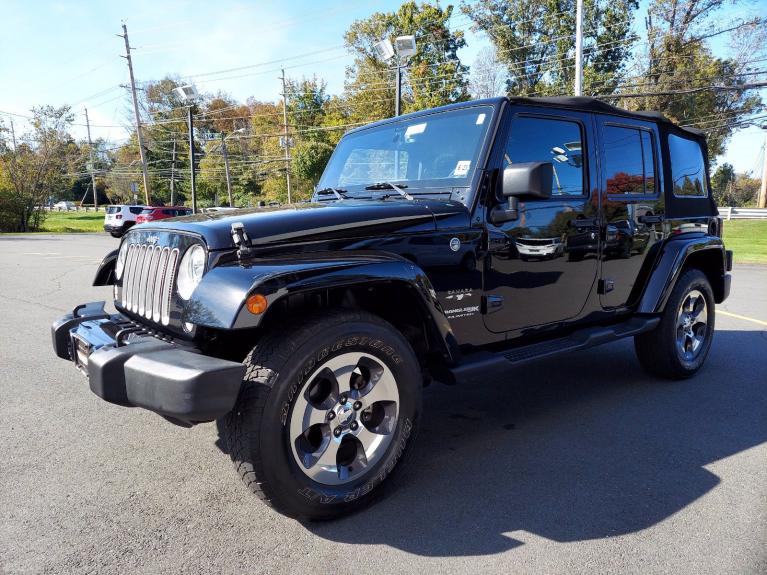 Used 2018 Jeep Wrangler JK Unlimited Sahara for sale Sold at Victory Lotus in New Brunswick, NJ 08901 4