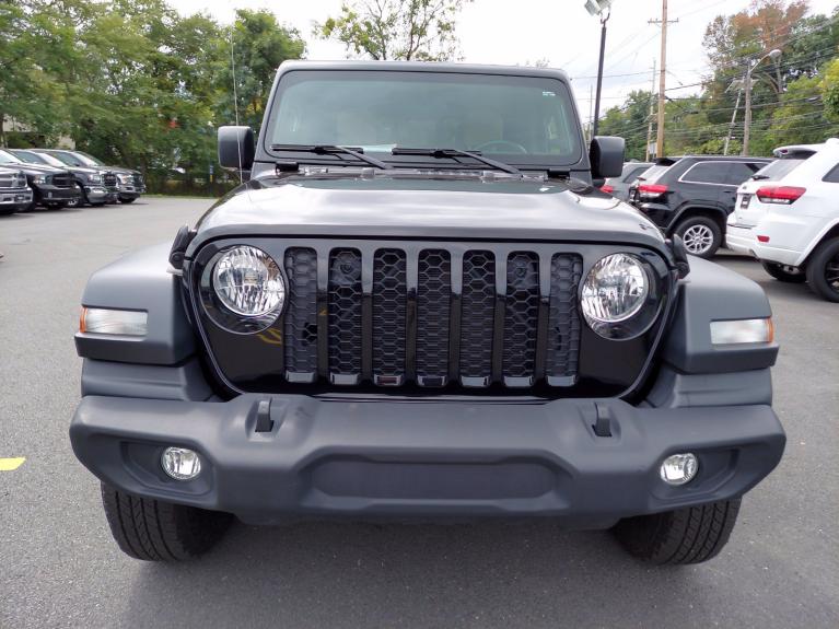Used 2020 Jeep Gladiator Sport S for sale Sold at Victory Lotus in New Brunswick, NJ 08901 2