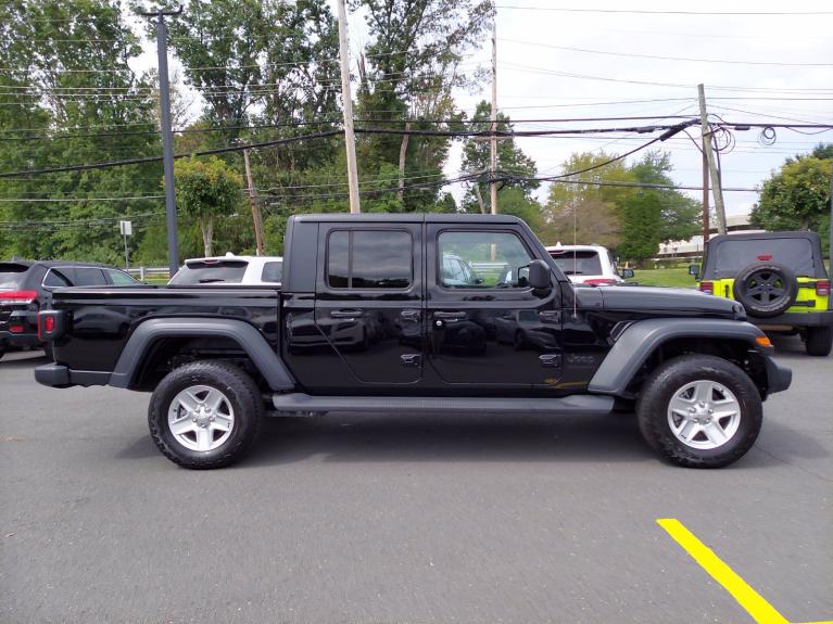 Used 2020 Jeep Gladiator Sport S for sale Sold at Victory Lotus in New Brunswick, NJ 08901 7