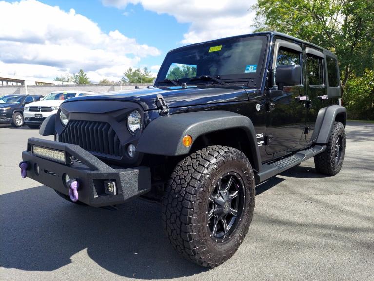 Used 2015 Jeep Wrangler Unlimited Sport for sale Sold at Victory Lotus in New Brunswick, NJ 08901 3