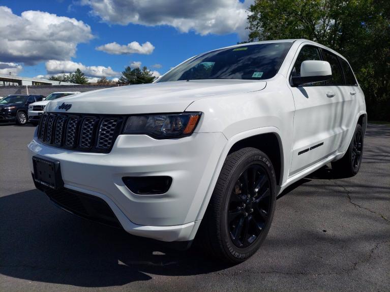 Used 2018 Jeep Grand Cherokee Altitude for sale $31,995 at Victory Lotus in Somerset NJ 08873 3