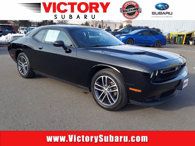 Used 2019 Dodge Challenger SXT for sale Sold at Victory Lotus in New Brunswick, NJ 08901 1