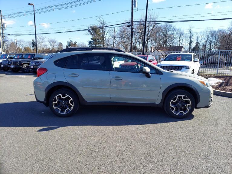 Used 2017 Subaru Crosstrek Premium for sale Sold at Victory Lotus in New Brunswick, NJ 08901 7