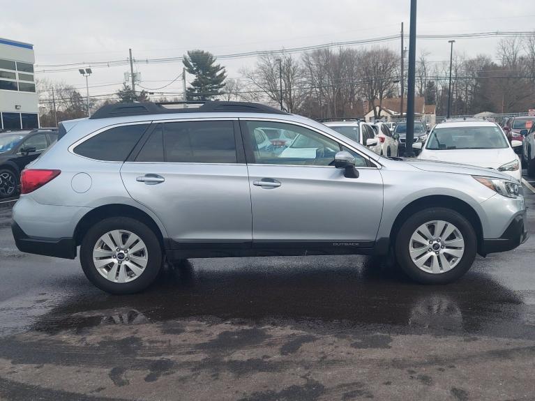 Used 2019 Subaru Outback Premium for sale Sold at Victory Lotus in New Brunswick, NJ 08901 7