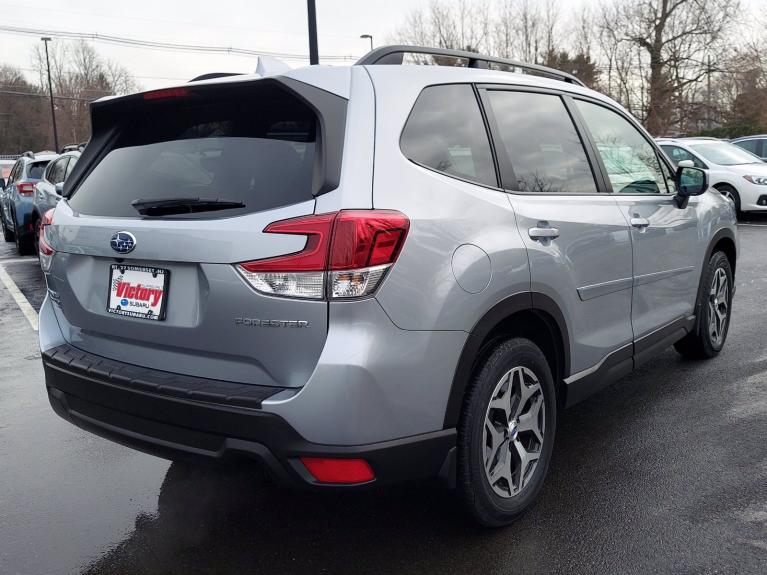 Used 2019 Subaru Forester Premium for sale Sold at Victory Lotus in New Brunswick, NJ 08901 6