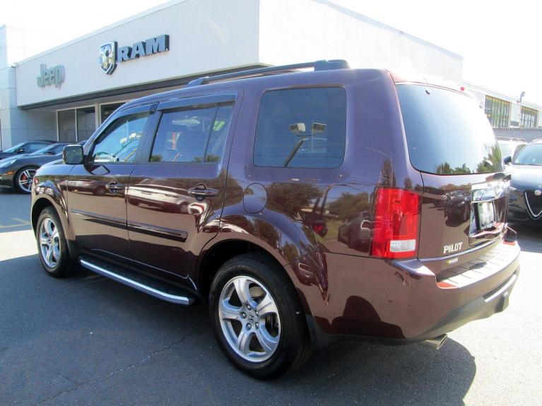 Used 2015 Honda Pilot EX-L for sale Sold at Victory Lotus in New Brunswick, NJ 08901 4