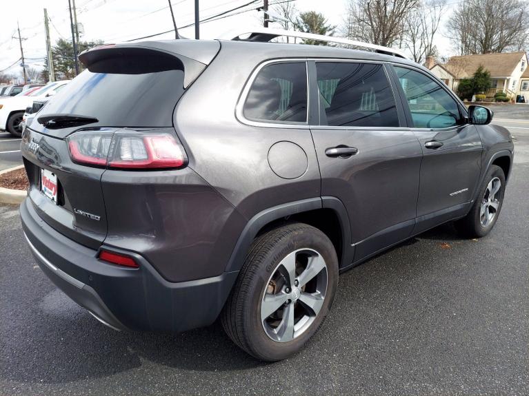 Used 2019 Jeep Cherokee Limited for sale Sold at Victory Lotus in New Brunswick, NJ 08901 6