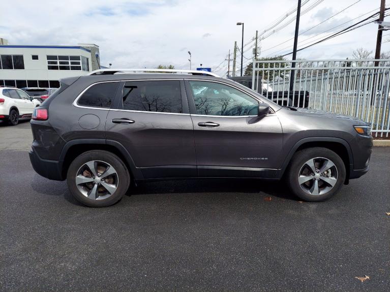 Used 2019 Jeep Cherokee Limited for sale Sold at Victory Lotus in New Brunswick, NJ 08901 7