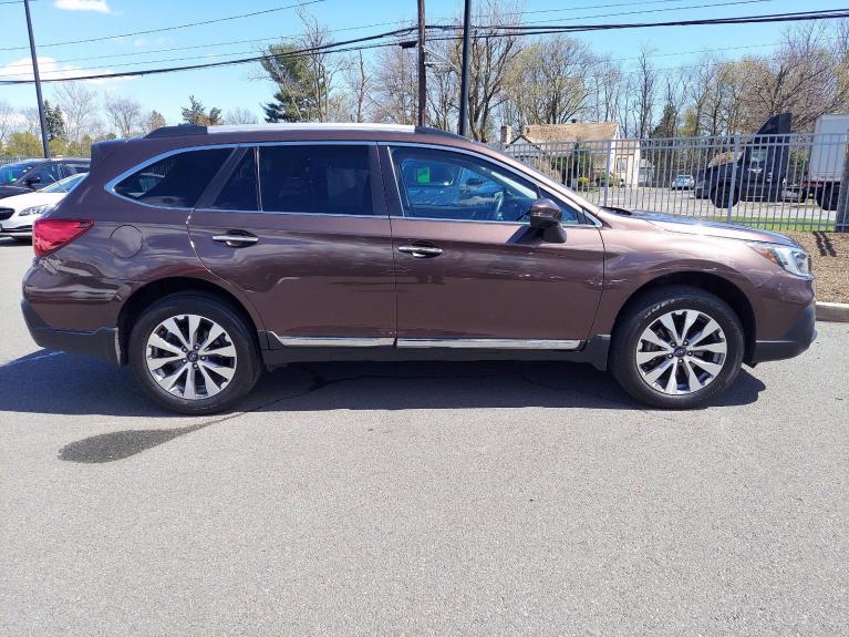 Used 2019 Subaru Outback Touring for sale Sold at Victory Lotus in New Brunswick, NJ 08901 7