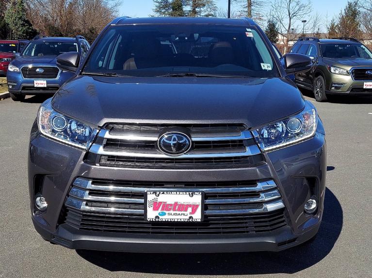 Used 2019 Toyota Highlander Limited Platinum for sale Sold at Victory Lotus in New Brunswick, NJ 08901 2
