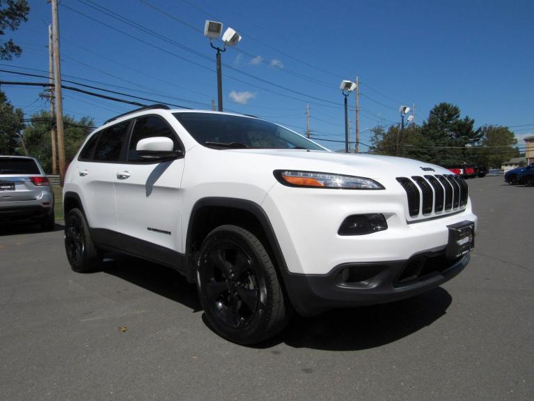 Used 2017 Jeep Cherokee High Altitude for sale Sold at Victory Lotus in New Brunswick, NJ 08901 2