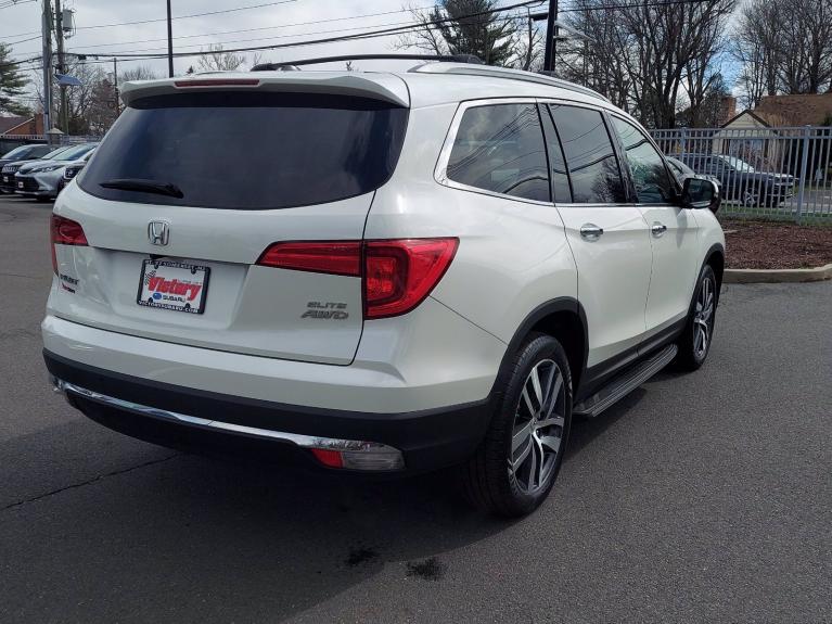 Used 2017 Honda Pilot Elite for sale Sold at Victory Lotus in New Brunswick, NJ 08901 6