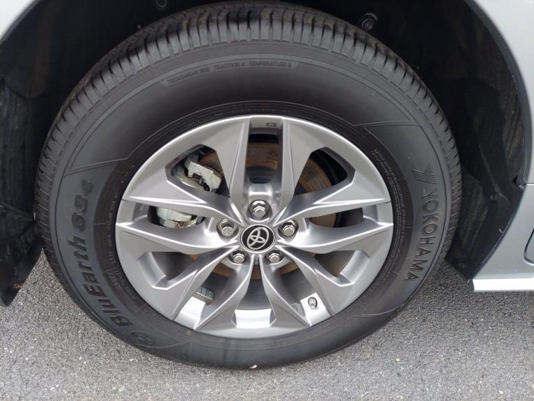 Used 2021 Toyota Sienna XLE for sale Sold at Victory Lotus in New Brunswick, NJ 08901 8