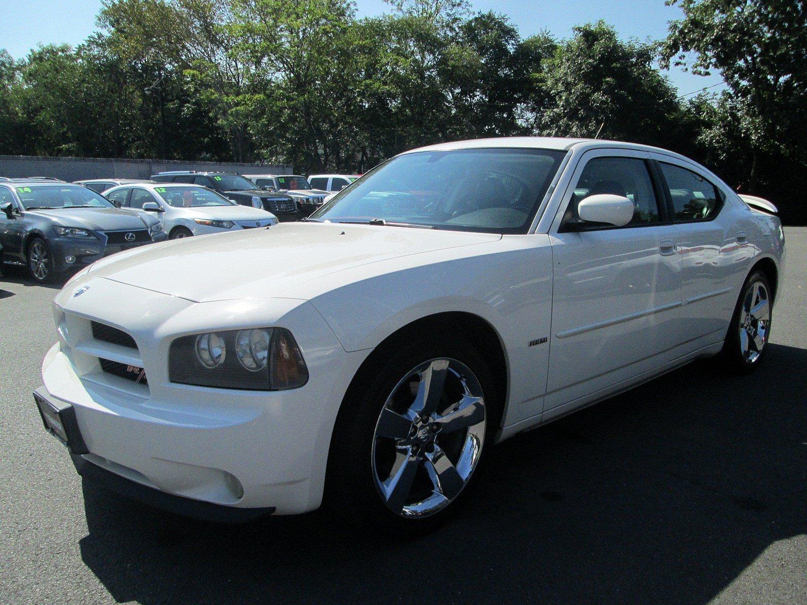 2008 dodge charger rt white