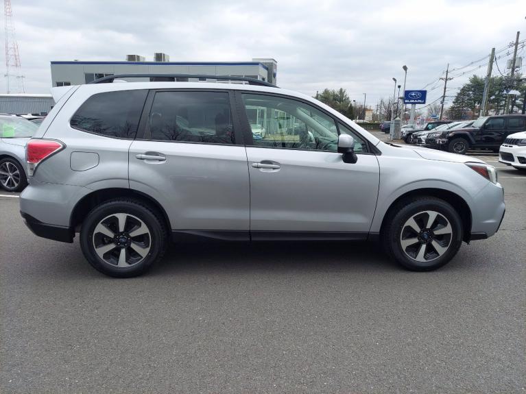 Used 2017 Subaru Forester Premium for sale Sold at Victory Lotus in New Brunswick, NJ 08901 7