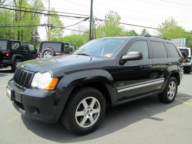 Used 2009 Jeep Grand Cherokee Rocky Mountain for sale Sold at Victory Lotus in New Brunswick, NJ 08901 4