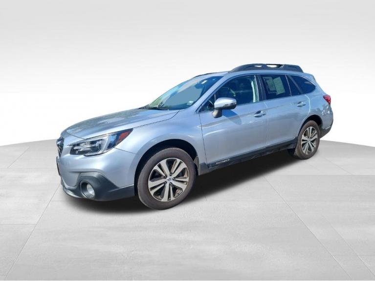 Used 2018 Subaru Outback 3.6R for sale Sold at Victory Lotus in New Brunswick, NJ 08901 1