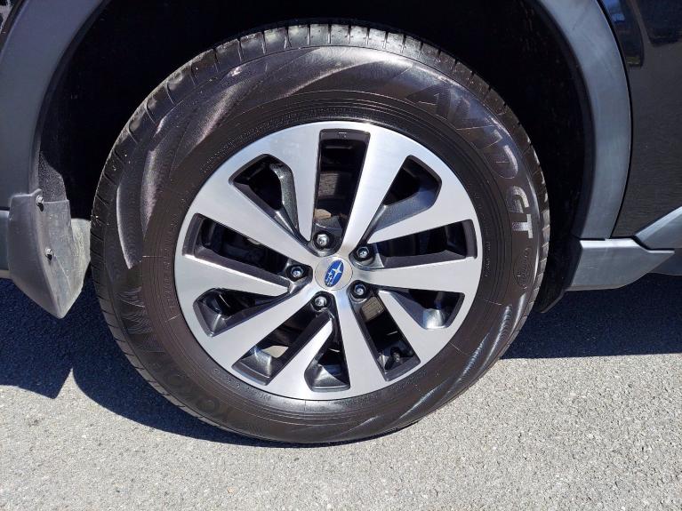 Used 2020 Subaru Outback Premium for sale Sold at Victory Lotus in New Brunswick, NJ 08901 8