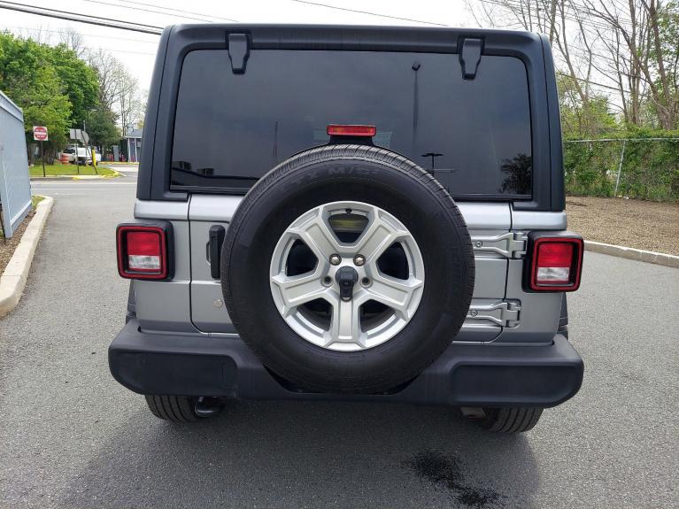 Used 2018 Jeep Wrangler Unlimited Sport S for sale $35,999 at Victory Lotus in New Brunswick, NJ 08901 5
