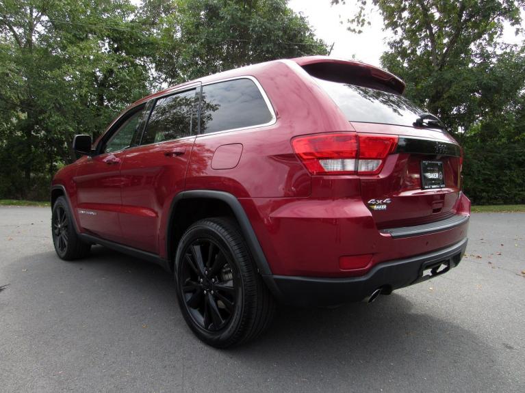 Used 2012 Jeep Grand Cherokee Laredo Altitude for sale Sold at Victory Lotus in New Brunswick, NJ 08901 4