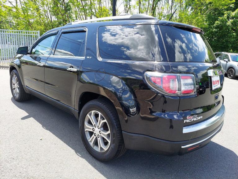 Used 2016 GMC Acadia SLT for sale Sold at Victory Lotus in New Brunswick, NJ 08901 4