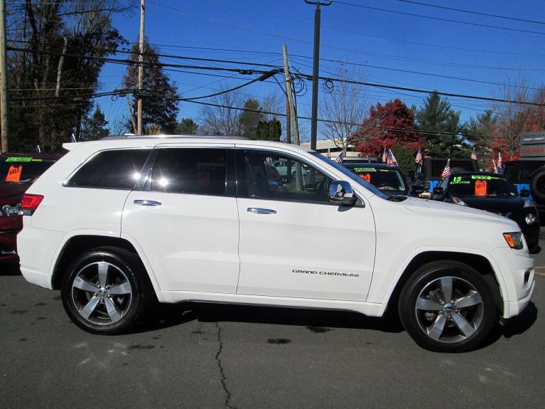 Used 2015 Jeep Grand Cherokee Overland for sale Sold at Victory Lotus in New Brunswick, NJ 08901 8