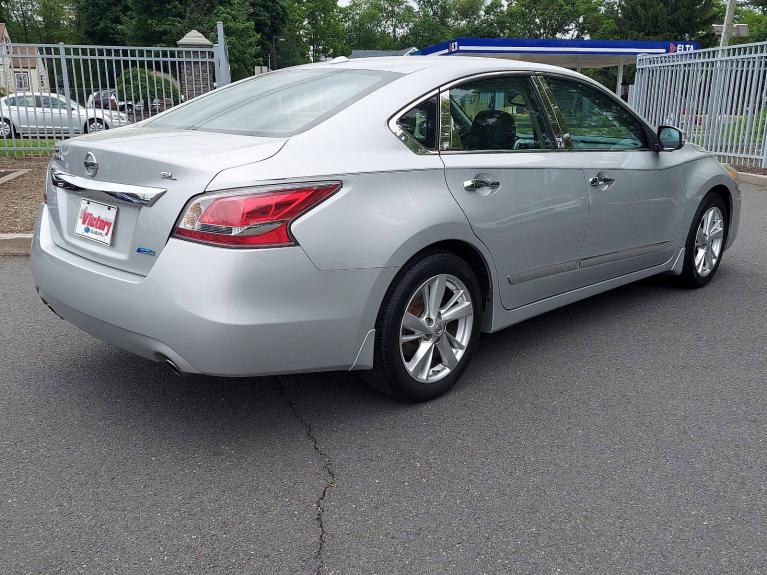 Used 2014 Nissan Altima 2.5 SL for sale Sold at Victory Lotus in New Brunswick, NJ 08901 6
