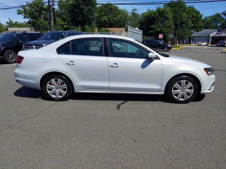 Used 2017 Volkswagen Jetta 1.4T S for sale Sold at Victory Lotus in New Brunswick, NJ 08901 7