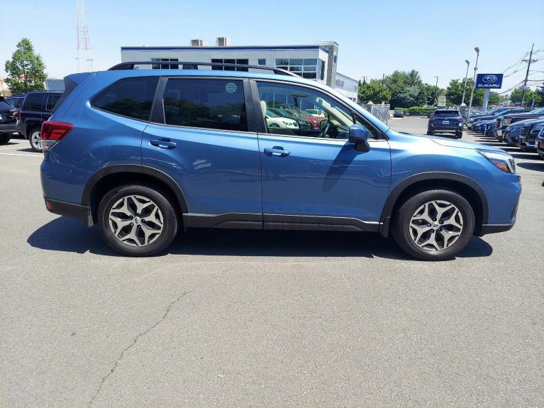 Used 2021 Subaru Forester Premium for sale Sold at Victory Lotus in New Brunswick, NJ 08901 7