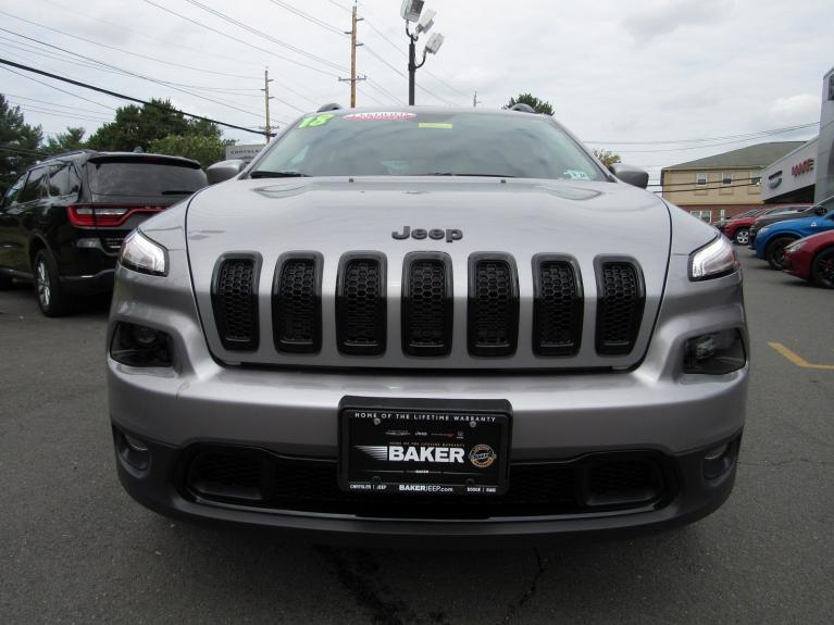 Used 2018 Jeep Cherokee Limited for sale Sold at Victory Lotus in New Brunswick, NJ 08901 3