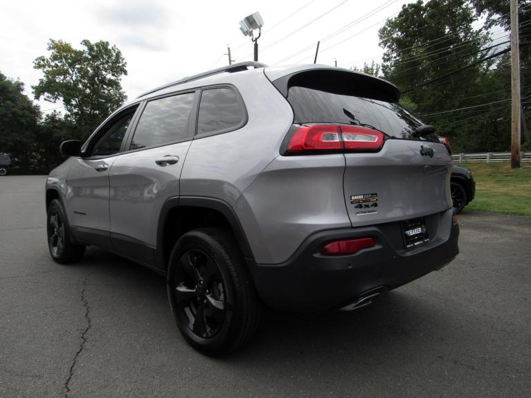 Used 2018 Jeep Cherokee Limited for sale Sold at Victory Lotus in New Brunswick, NJ 08901 5