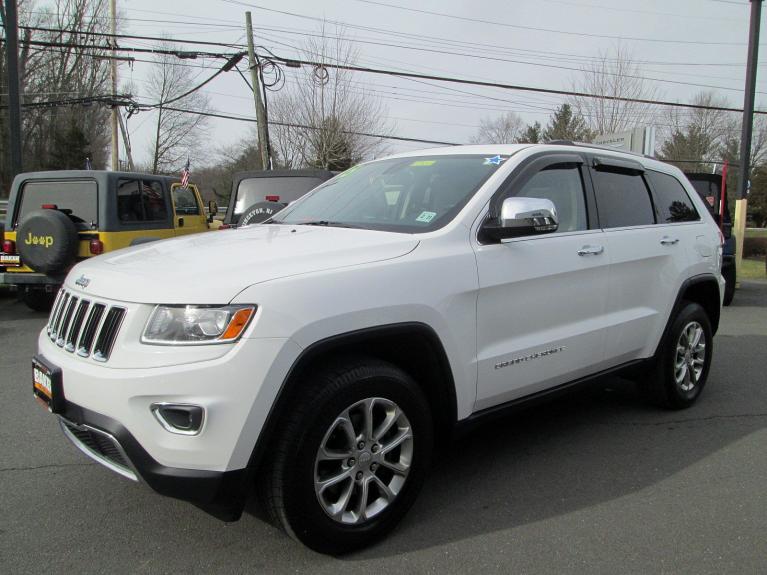 Used 2015 Jeep Grand Cherokee Limited for sale Sold at Victory Lotus in New Brunswick, NJ 08901 4