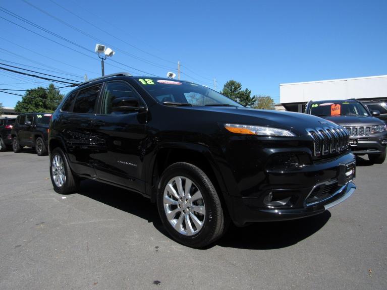 Used 2018 Jeep Cherokee Overland for sale Sold at Victory Lotus in New Brunswick, NJ 08901 2