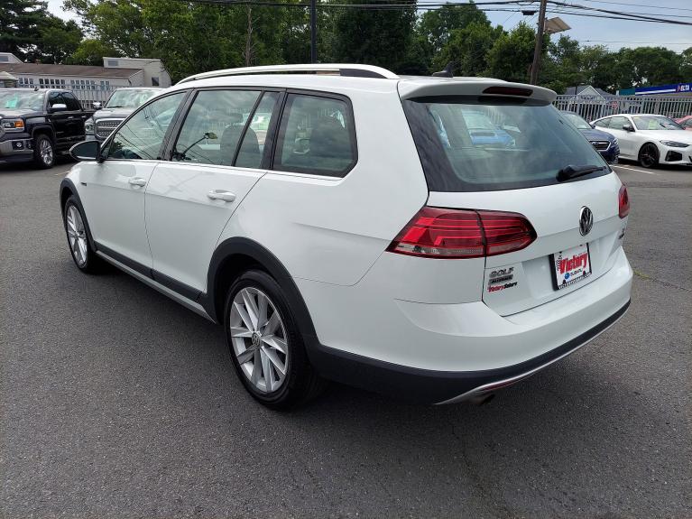 Used 2018 Volkswagen Golf Alltrack TSI SE for sale Sold at Victory Lotus in New Brunswick, NJ 08901 4