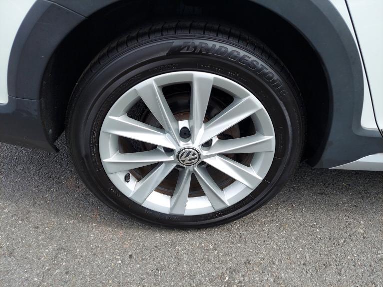 Used 2018 Volkswagen Golf Alltrack SE for sale $23,888 at Victory Lotus in New Brunswick, NJ 08901 8