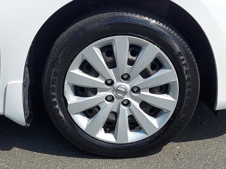 Used 2019 Nissan Sentra S for sale Sold at Victory Lotus in New Brunswick, NJ 08901 8